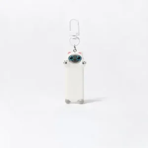 Kawaii brelok kotek – biała zawieszka do kluczy